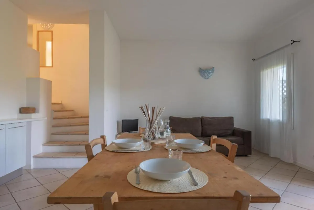 公寓 Elegant Residence Ea Bianca 2 Bedroom Sleeps 6 Extra Bed Available N0715N Cala Bitta 意大利